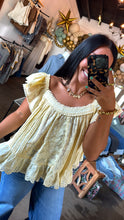 Load image into Gallery viewer, Sunday Stroll Blouse