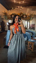 Load image into Gallery viewer, Black &amp; White Strapless Midi
