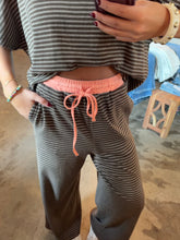Load image into Gallery viewer, Mocha &amp; Peach wide leg set
