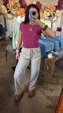 Load image into Gallery viewer, Striped woven pants
