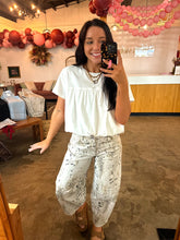 Load image into Gallery viewer, Simply Sweet Bubble Tee - White
