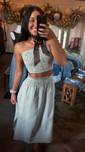Load image into Gallery viewer, Off White Skirt Set
