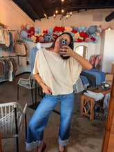 Load image into Gallery viewer, Boxy Short Sleeve Tee - Oat
