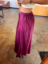 Load image into Gallery viewer, Burgundy Satin Skirt
