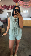 Load image into Gallery viewer, Honey Grove Striped Set
