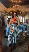 Load image into Gallery viewer, Black &amp; White Strapless Midi
