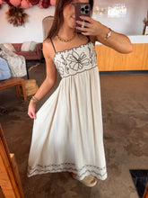 Load image into Gallery viewer, The Cocoa Cream Maxi
