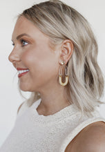Load image into Gallery viewer, Wooden &amp; Clear Earrings
