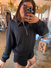 Load image into Gallery viewer, Black Half Zip Set
