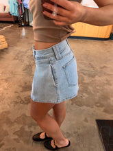 Load image into Gallery viewer, Pleated Denim Bubble Shorts
