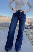 Load image into Gallery viewer, The Demi Wide Leg Jeans
