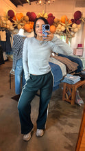 Load image into Gallery viewer, Heather Grey Basic Longsleeve
